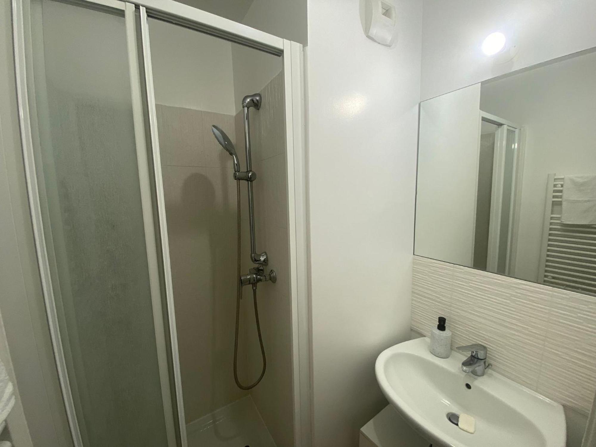 Appartement 80M2, Terrasse Sud, Metro 7 Direction Louvre A 8Minutes, Parking Sous-Sol, Proche Paris-Bercy Ivry-sur-Seine Bagian luar foto