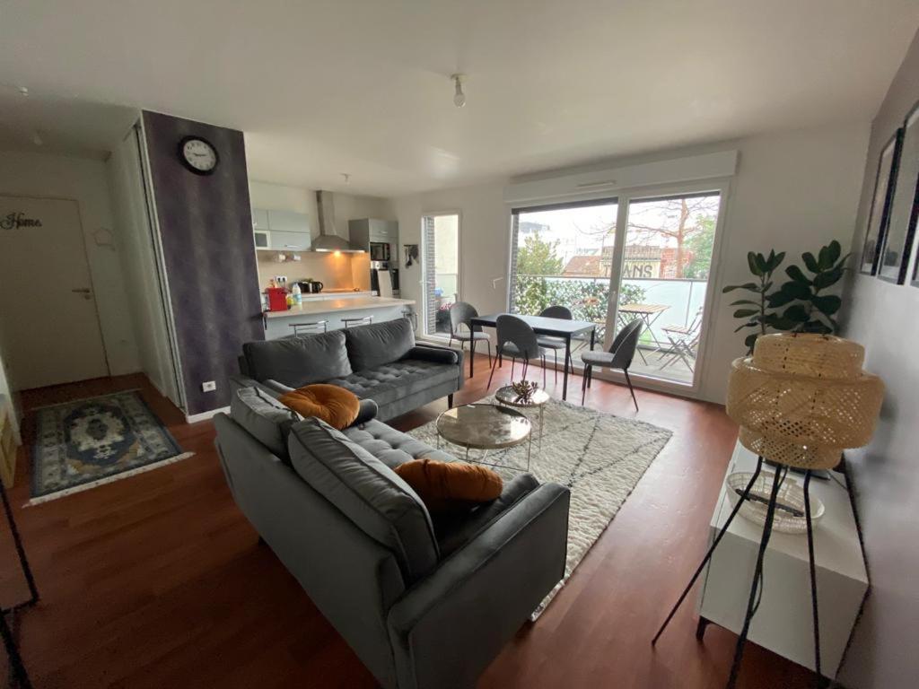 Appartement 80M2, Terrasse Sud, Metro 7 Direction Louvre A 8Minutes, Parking Sous-Sol, Proche Paris-Bercy Ivry-sur-Seine Bagian luar foto